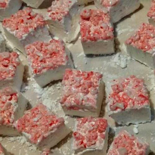 Homemade Marshmallows For Your Cocoa